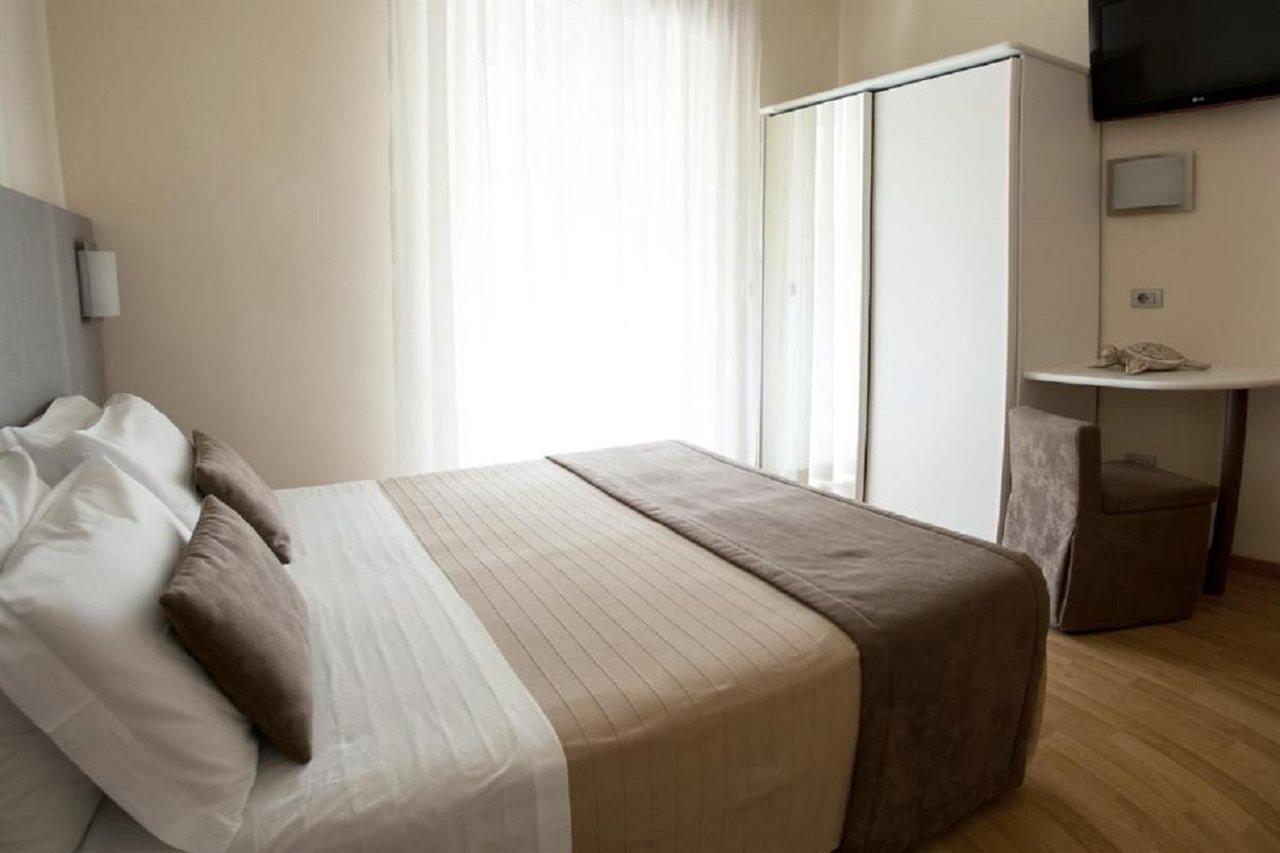 Hotel Miramare Gabicce Mare Εξωτερικό φωτογραφία