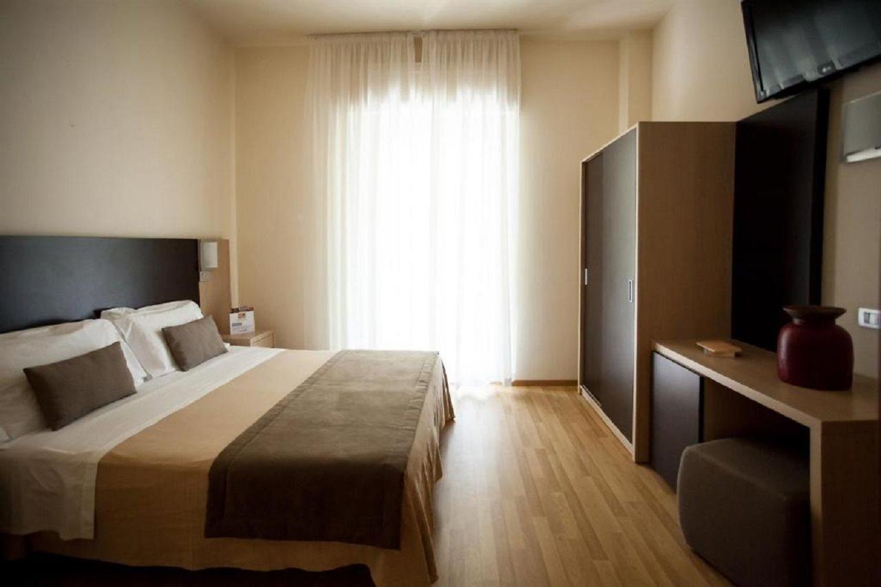 Hotel Miramare Gabicce Mare Εξωτερικό φωτογραφία