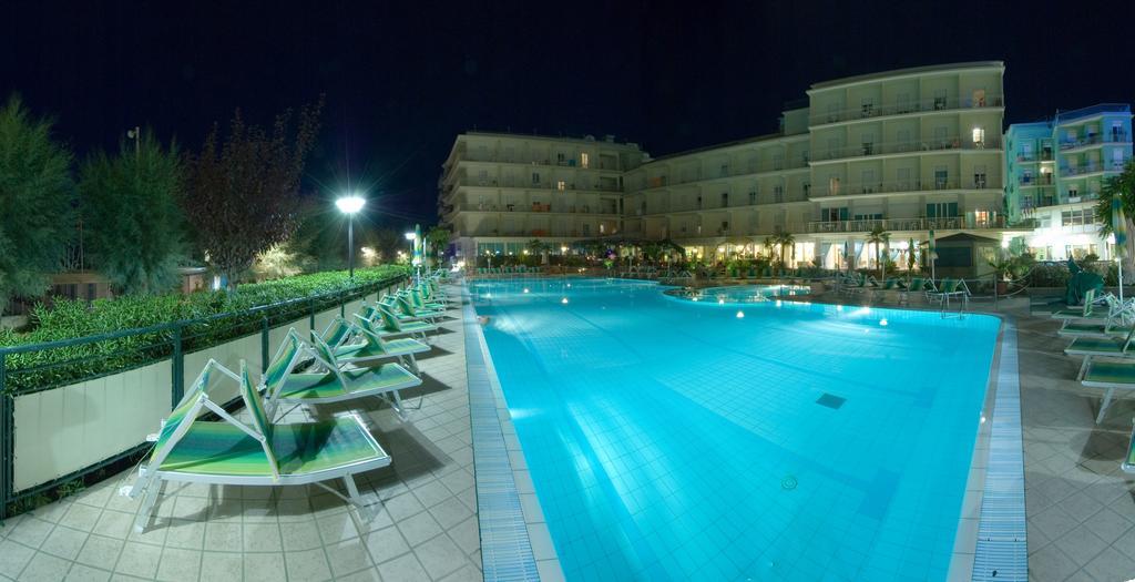 Hotel Miramare Gabicce Mare Εξωτερικό φωτογραφία