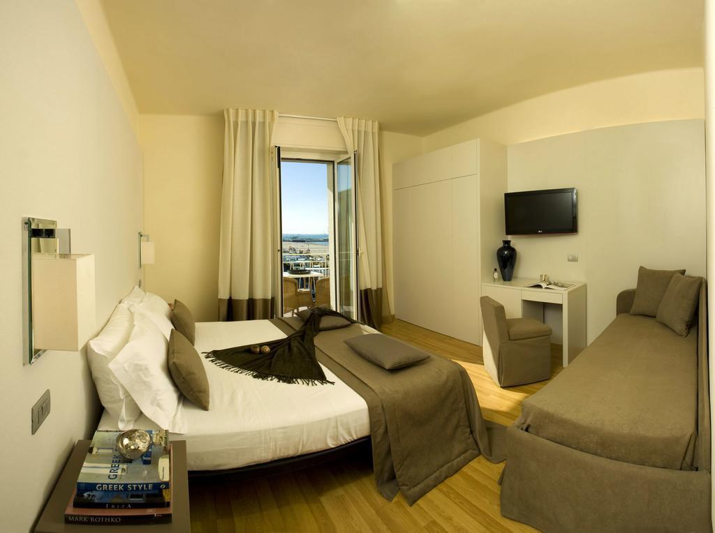 Hotel Miramare Gabicce Mare Δωμάτιο φωτογραφία