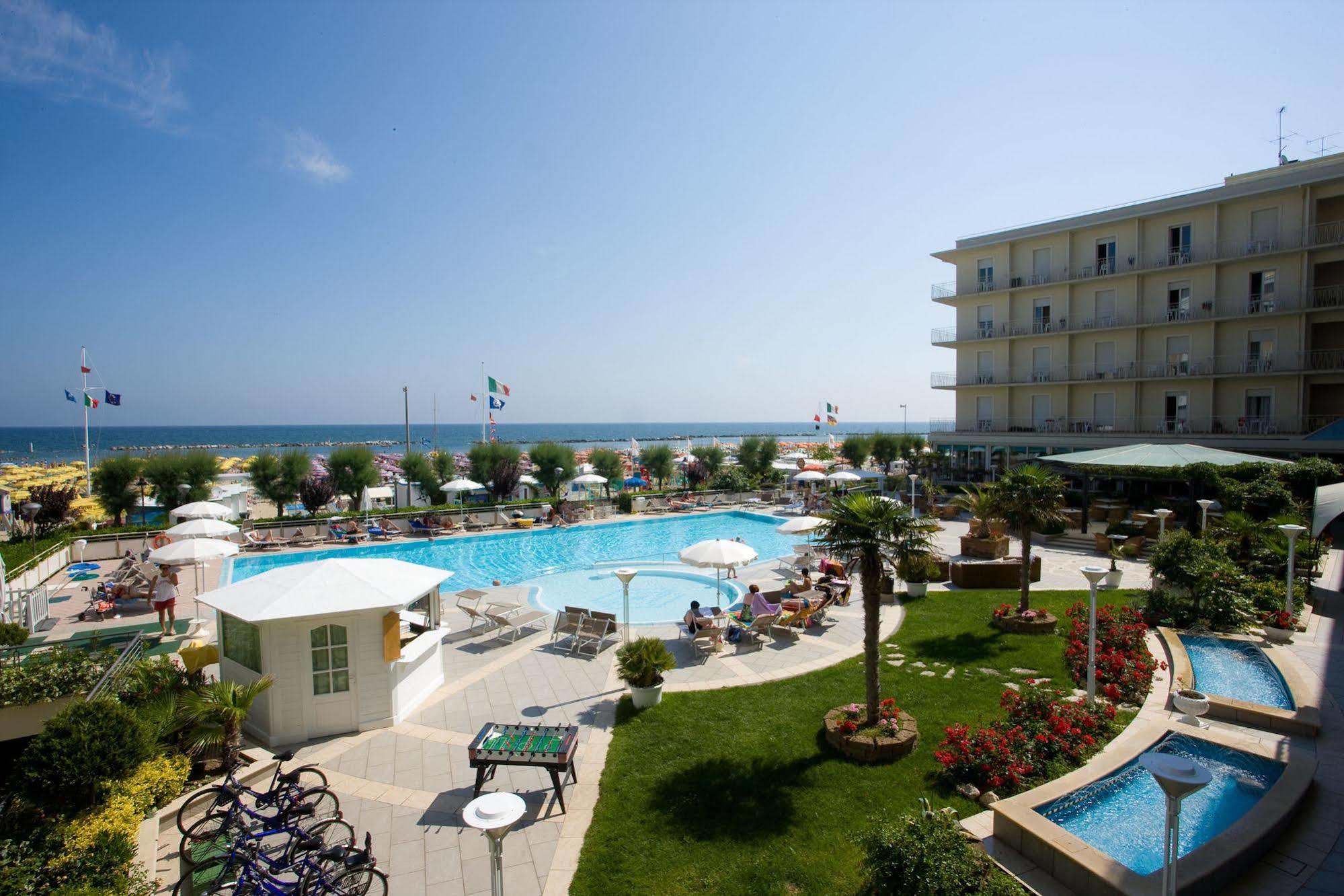 Hotel Miramare Gabicce Mare Εξωτερικό φωτογραφία